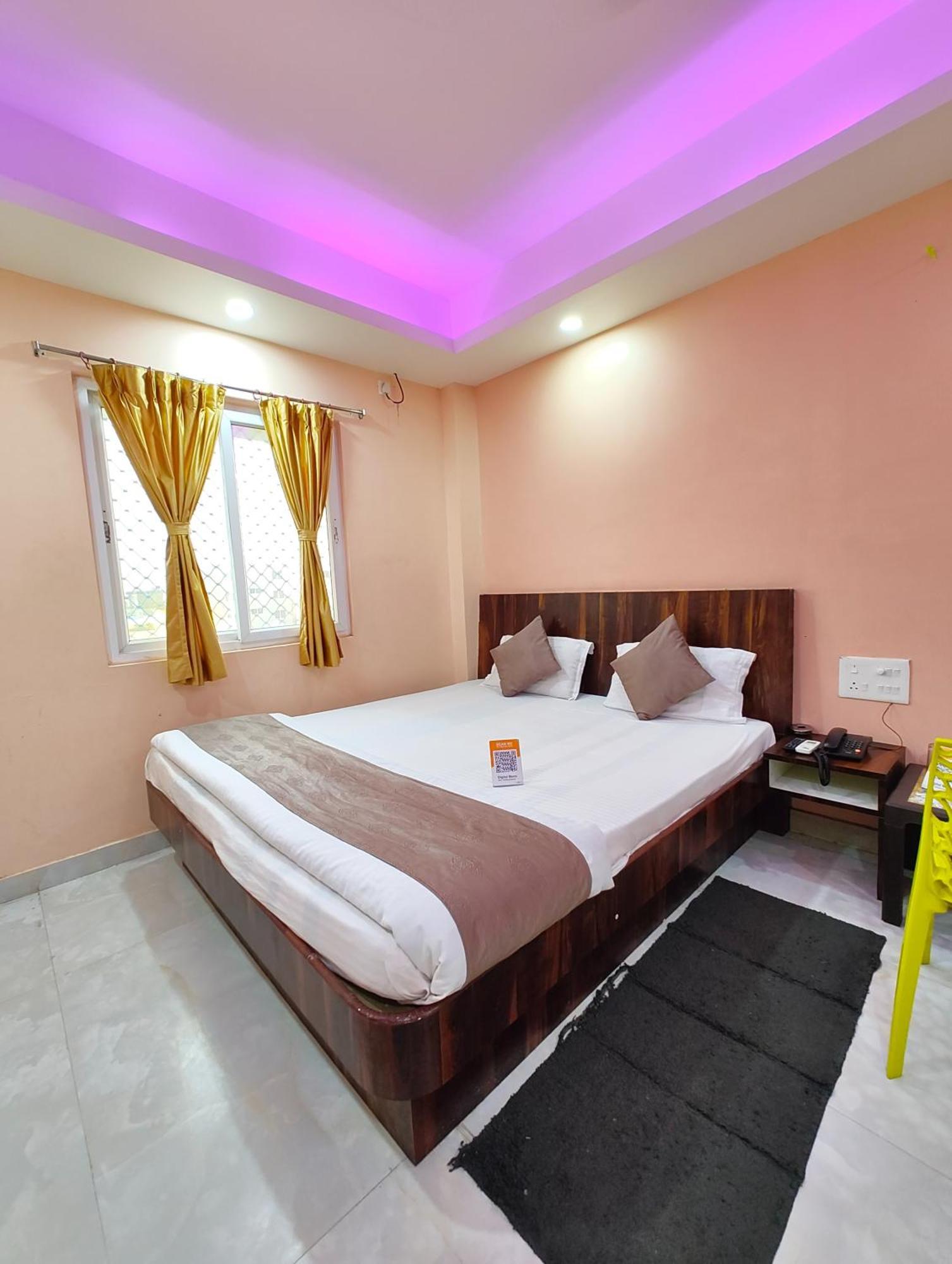 "Hotel Aradhya Puri"- Luxur- Room With Sea-View - Prime Location With Parking Facilities - Best Hotel In Puri Bagian luar foto