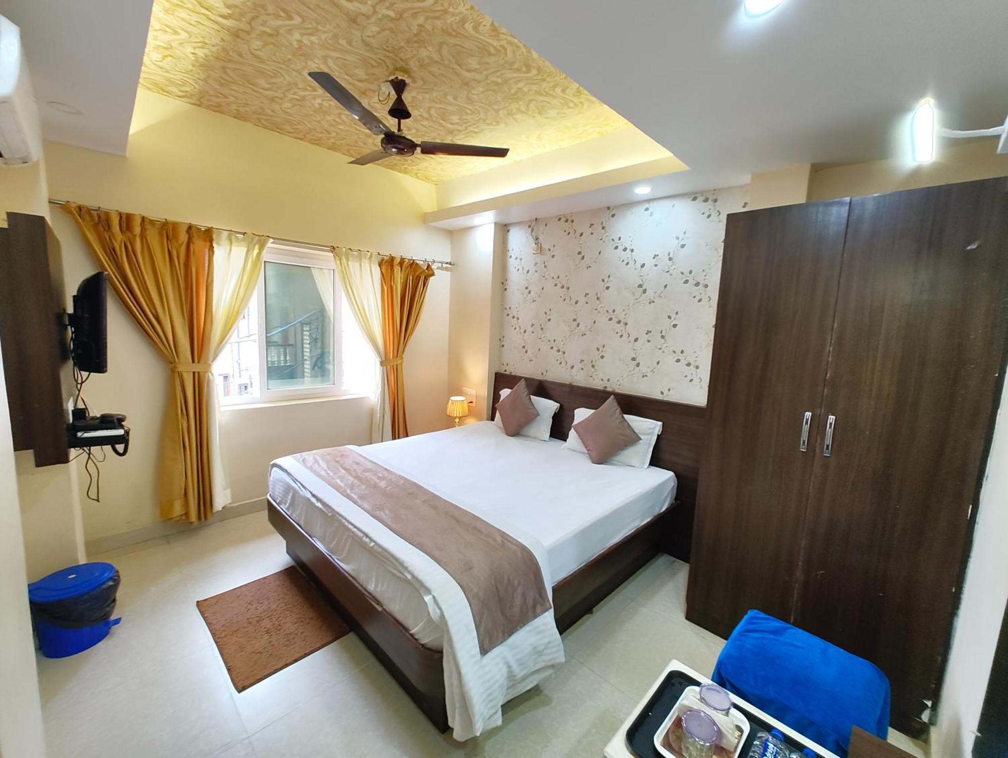 "Hotel Aradhya Puri"- Luxur- Room With Sea-View - Prime Location With Parking Facilities - Best Hotel In Puri Bagian luar foto